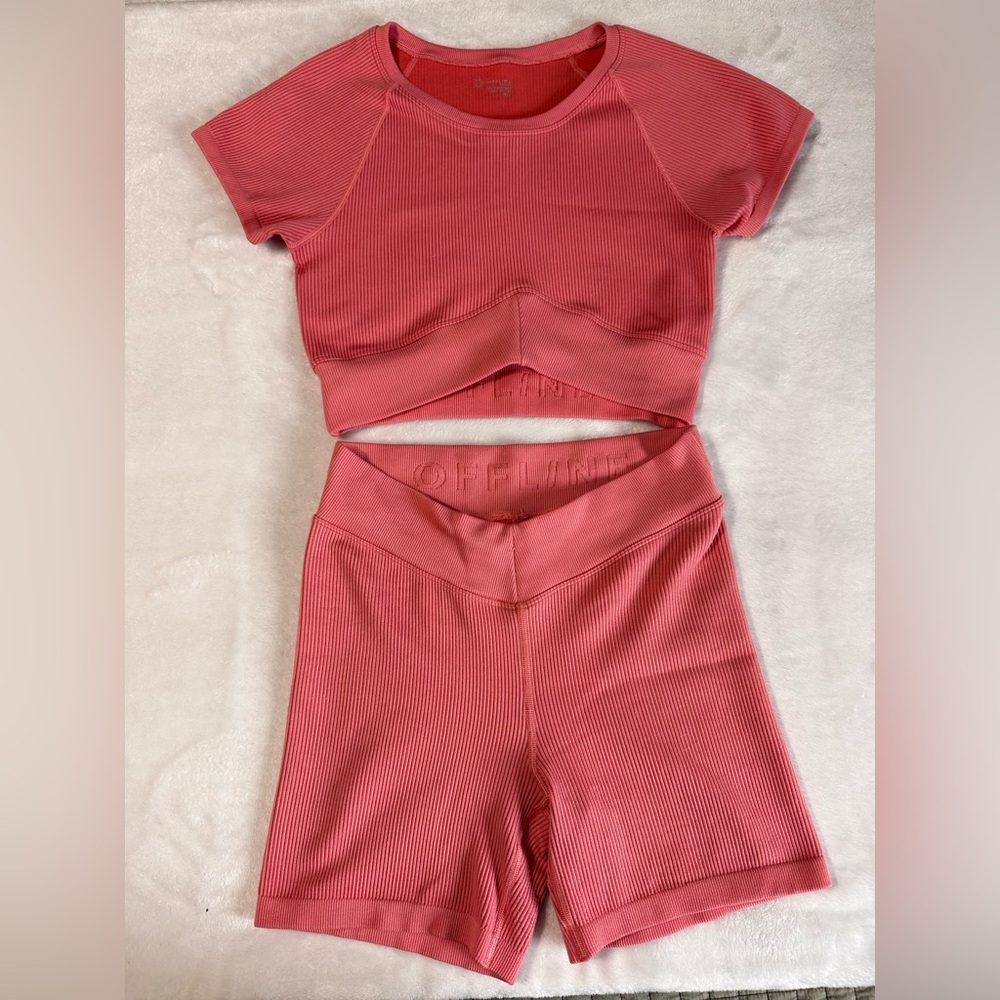 Offline by Aerie Ribbed Matching Active Set – Coral Pink Crop Top & Bike Shorts